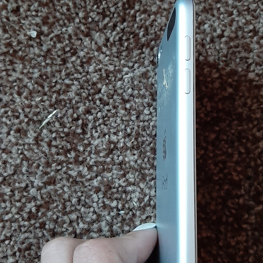 IPad touch - Picture 3 of 4